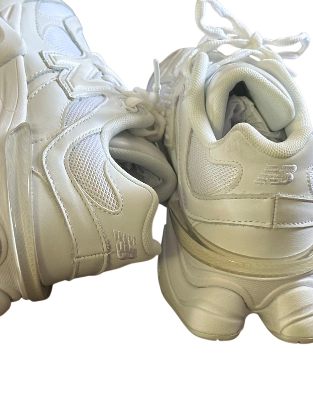 New Balance Women's 9060 Sneakers in White/Cream. Brand New. Size 8.5. - Picture 2 of 7